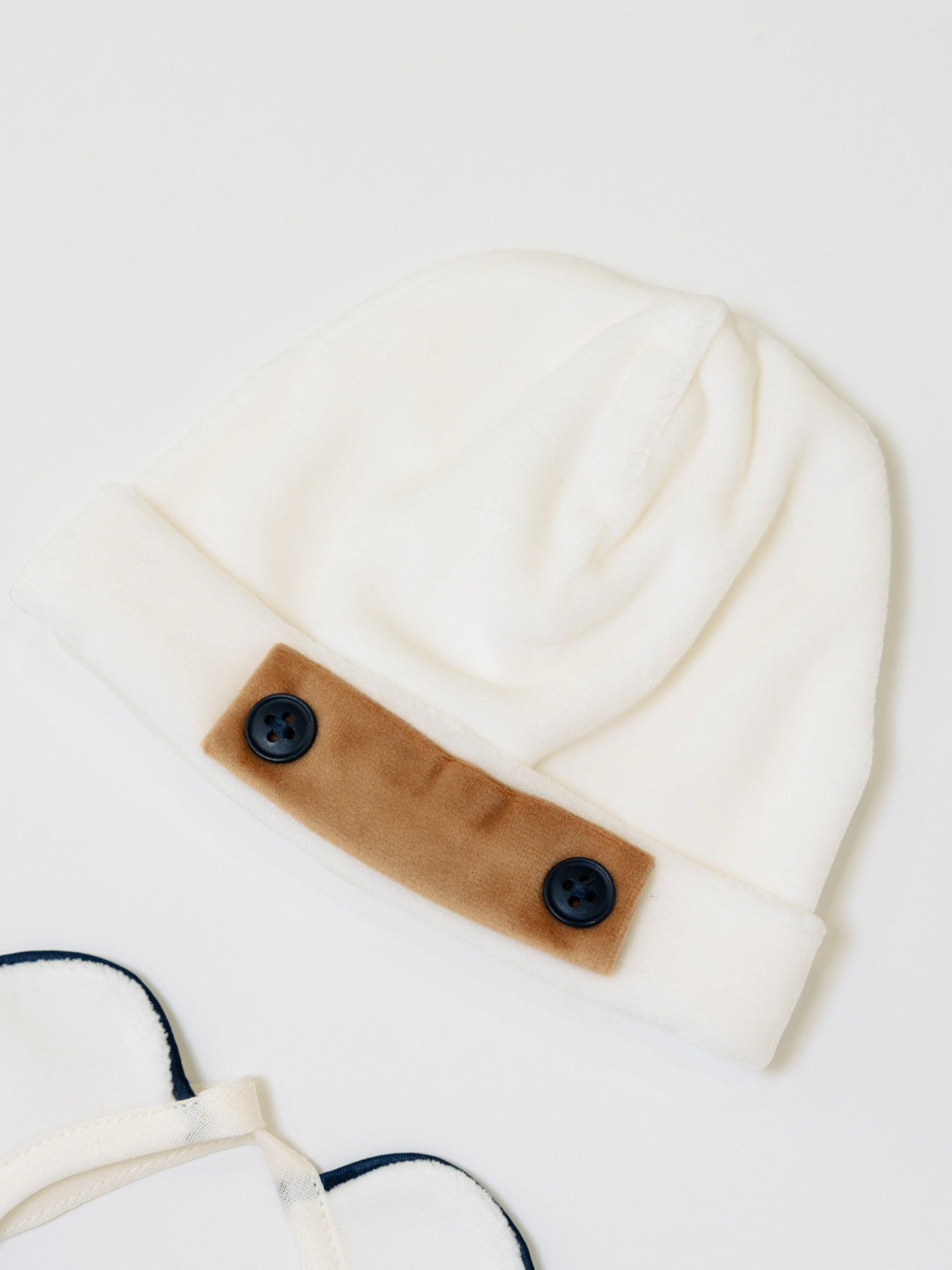 Cuffia e Bavetta Neonato PANNA LR1111 - NANU' BABY