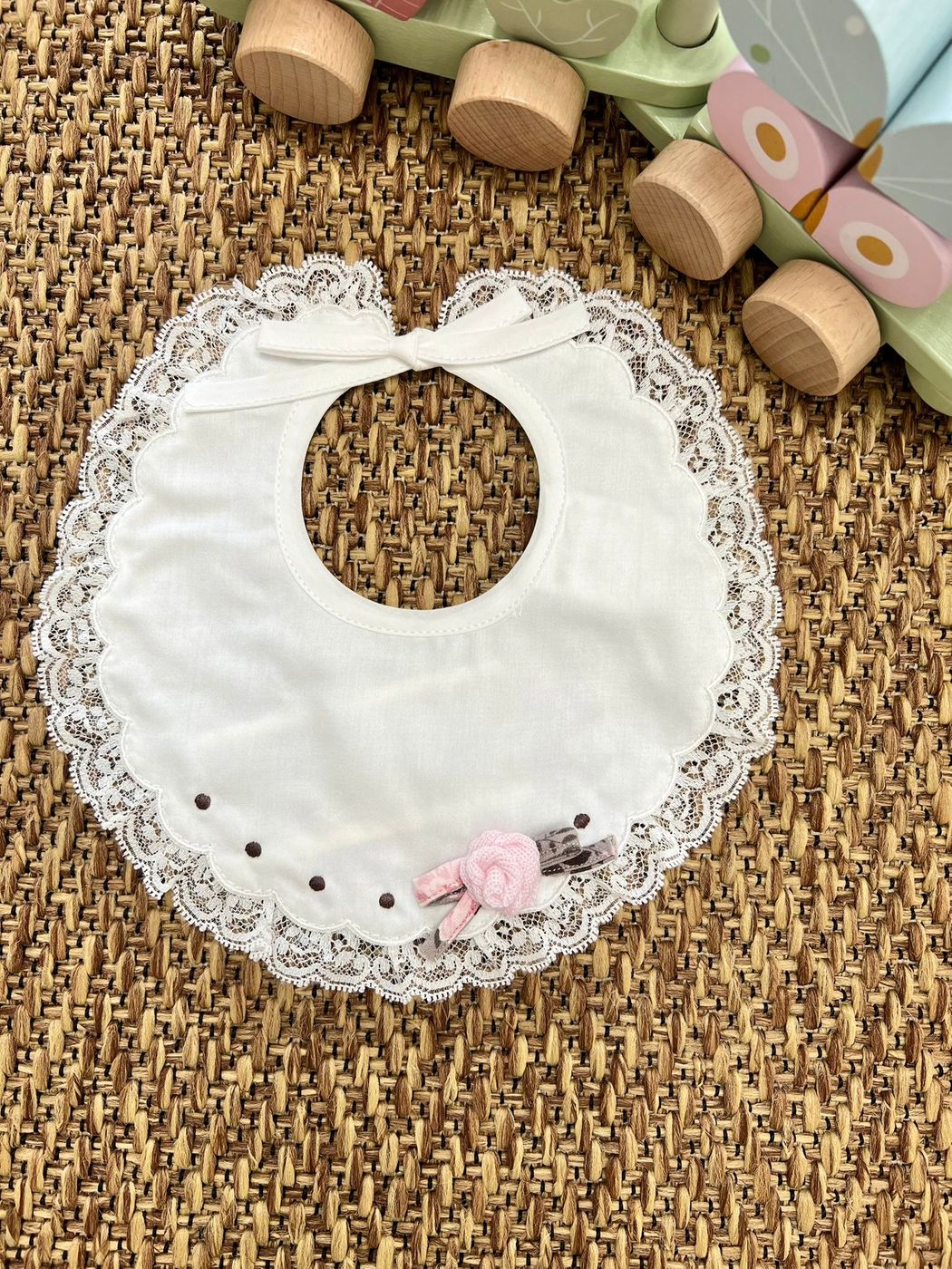 Newborn Bib VANILLA