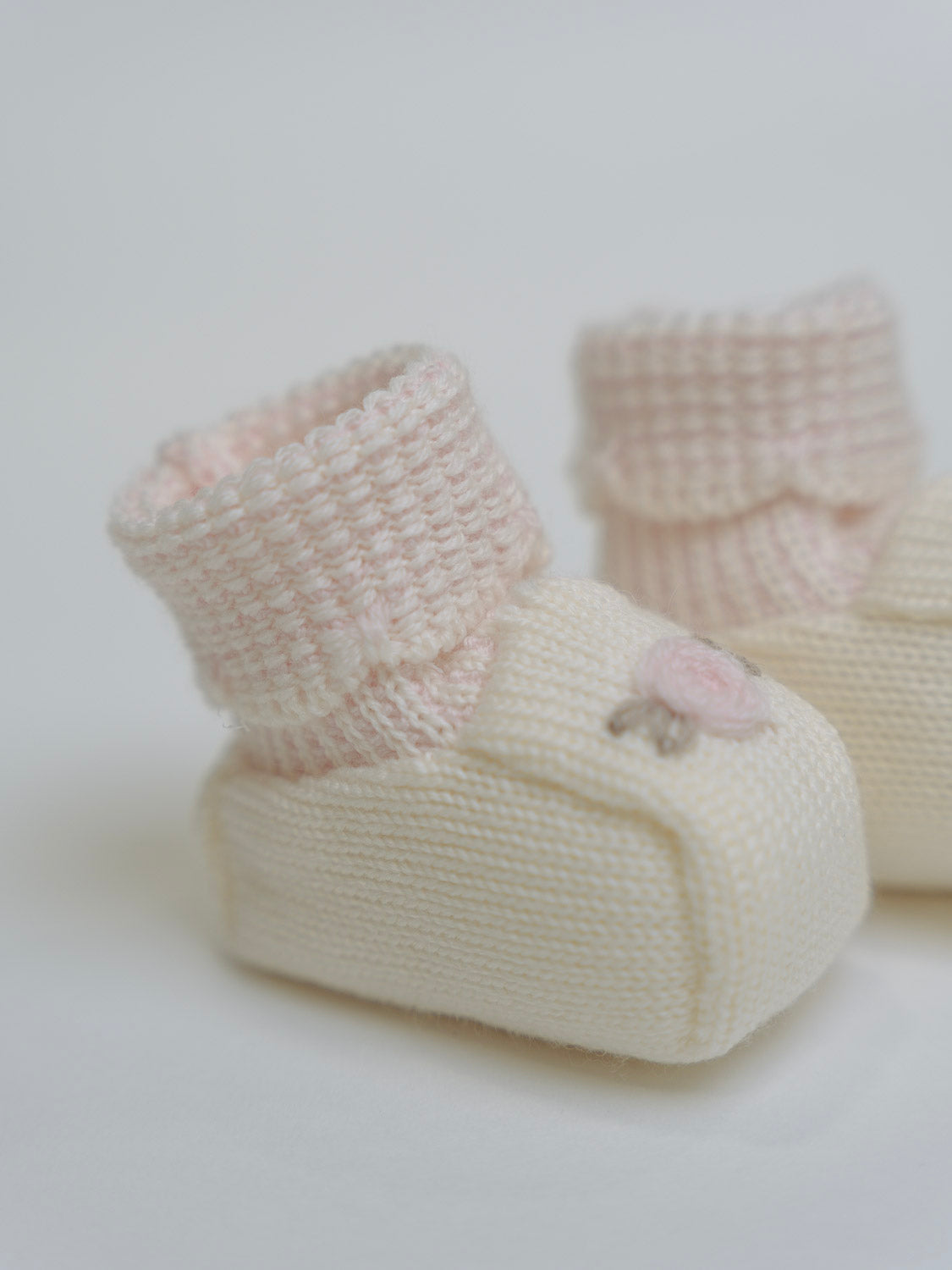 Babbucce fiore Neonata VANIGLIA IN10S/R -  NANU' BABY