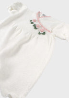 DELIZIA/TP Weißer Rosen-Strampler