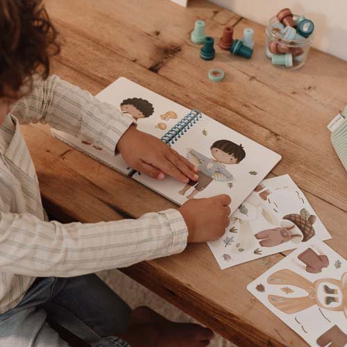 Libro Dress me up Forest Friends  Multicolore 126331 -  NANU' BABY