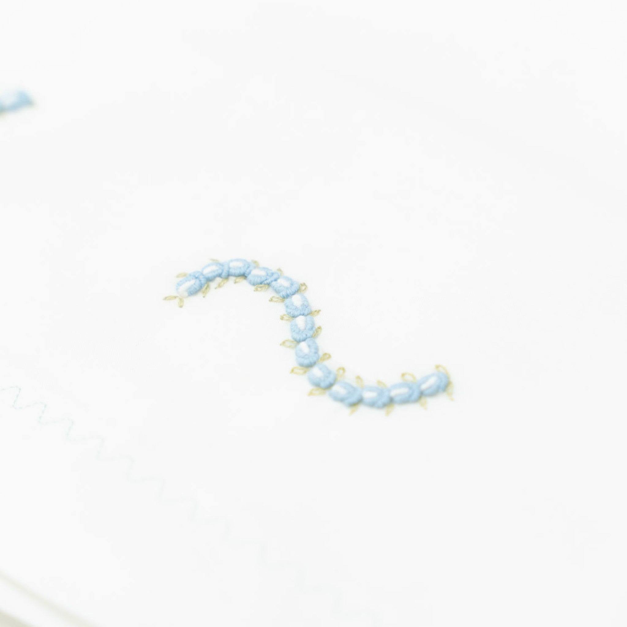 OLLY Cotton Valencienne Lace Fitted Sheet - Little Sweetheart OLLY/LN-C