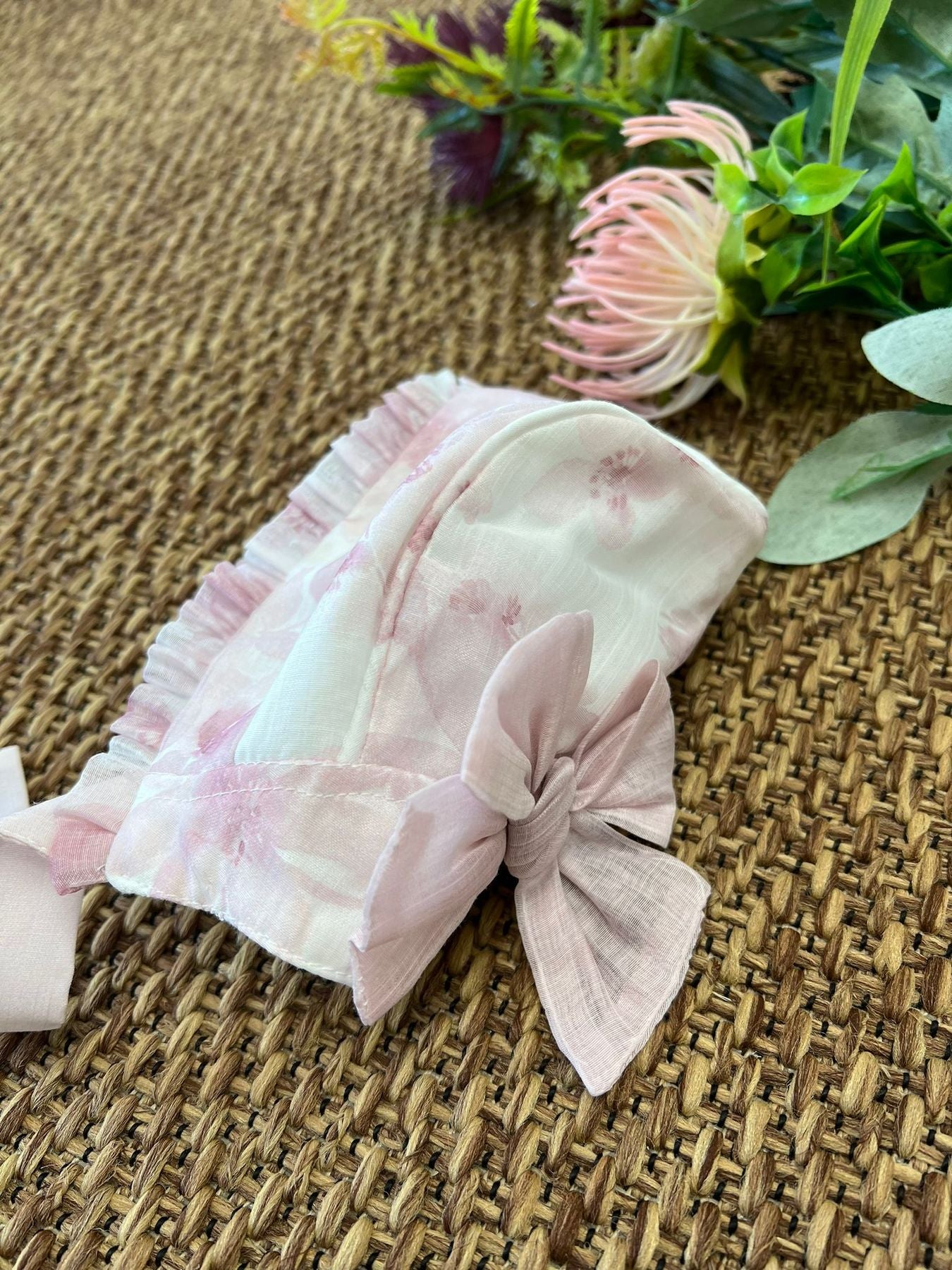 009-21166 - Babyschuhe und Hauben - MARTIN ARANDA