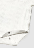 Weißer, perforierter Kurzarmbody für Babys (Mädchen) 1746 /B