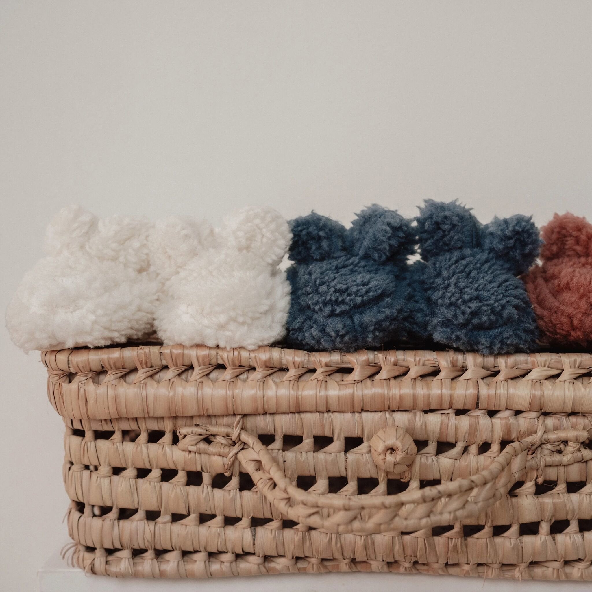 Baby Girl Slippers White CL25099094