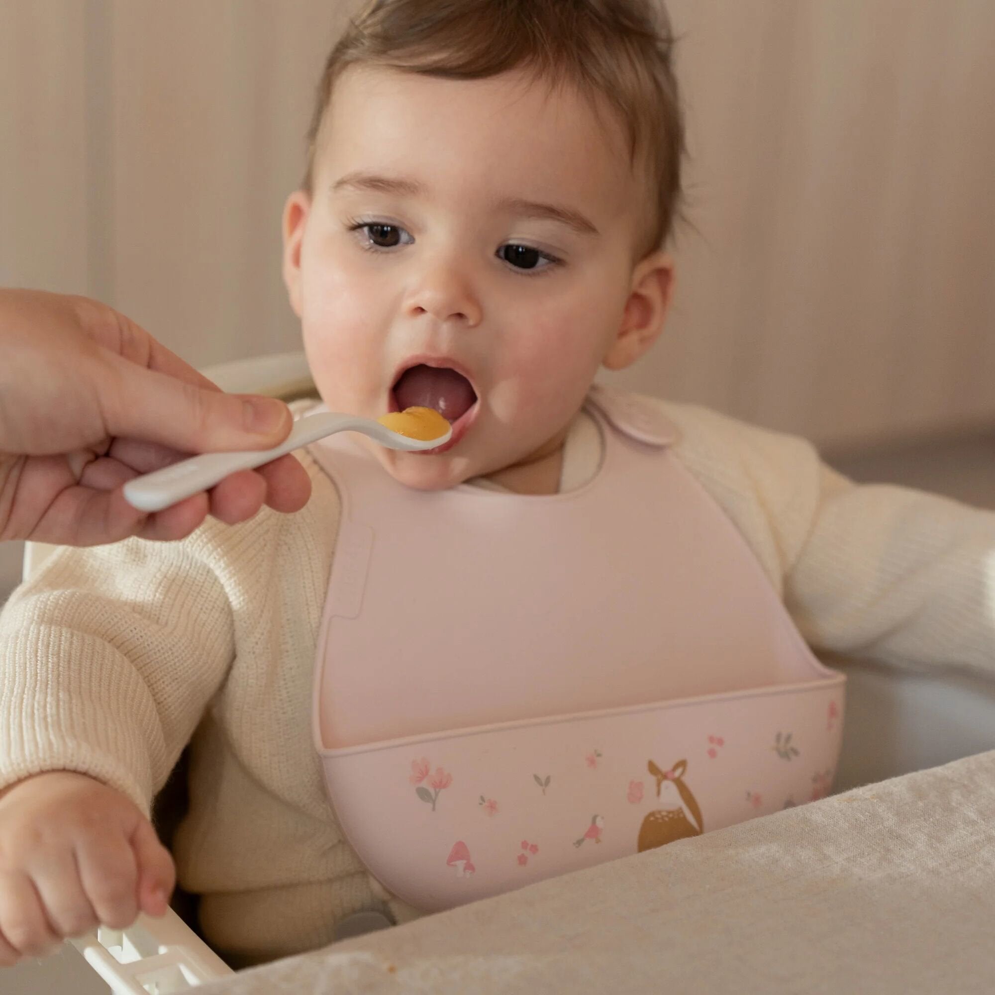 Bavetta in silicone Rosa 108034565406 corredino e abbigliamento neonato | NANU' BABY