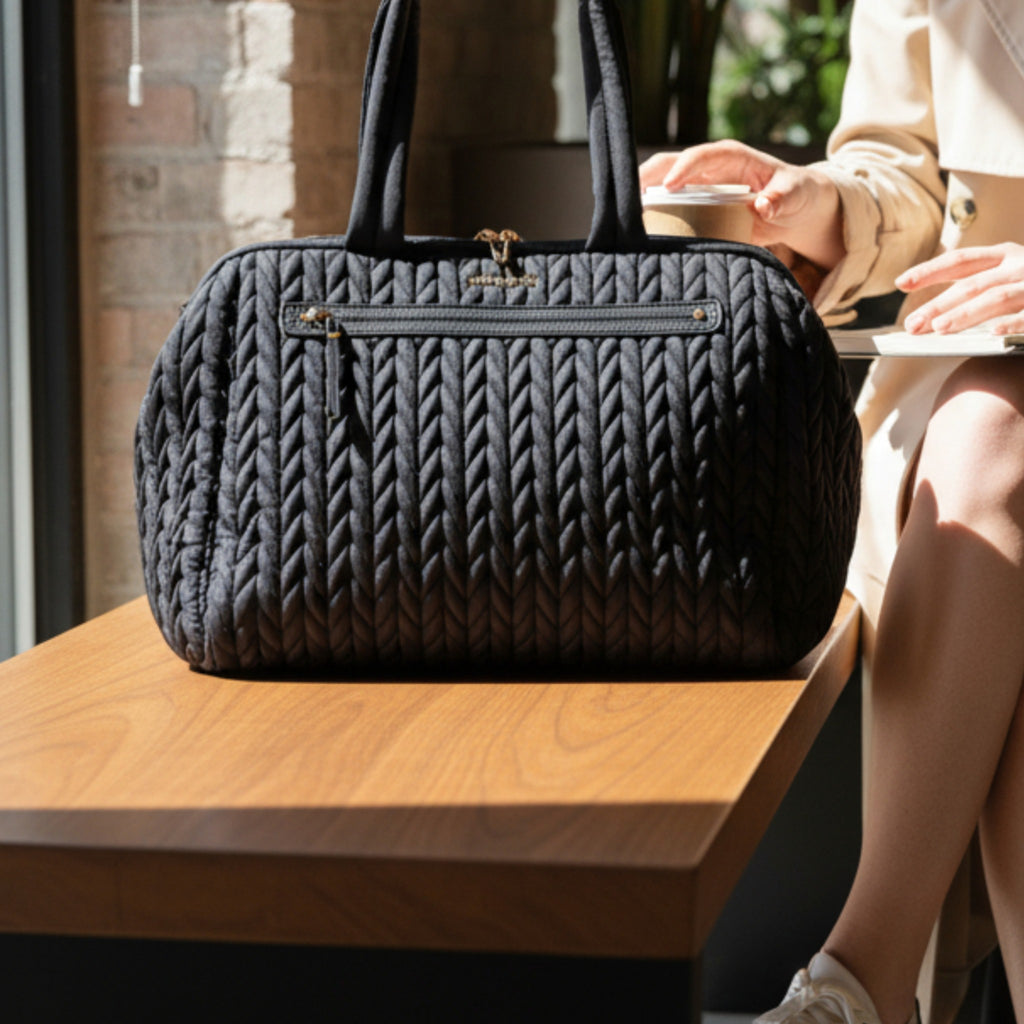 LOVE BAG XL Schwarze Wochenendtasche - Premium-Material