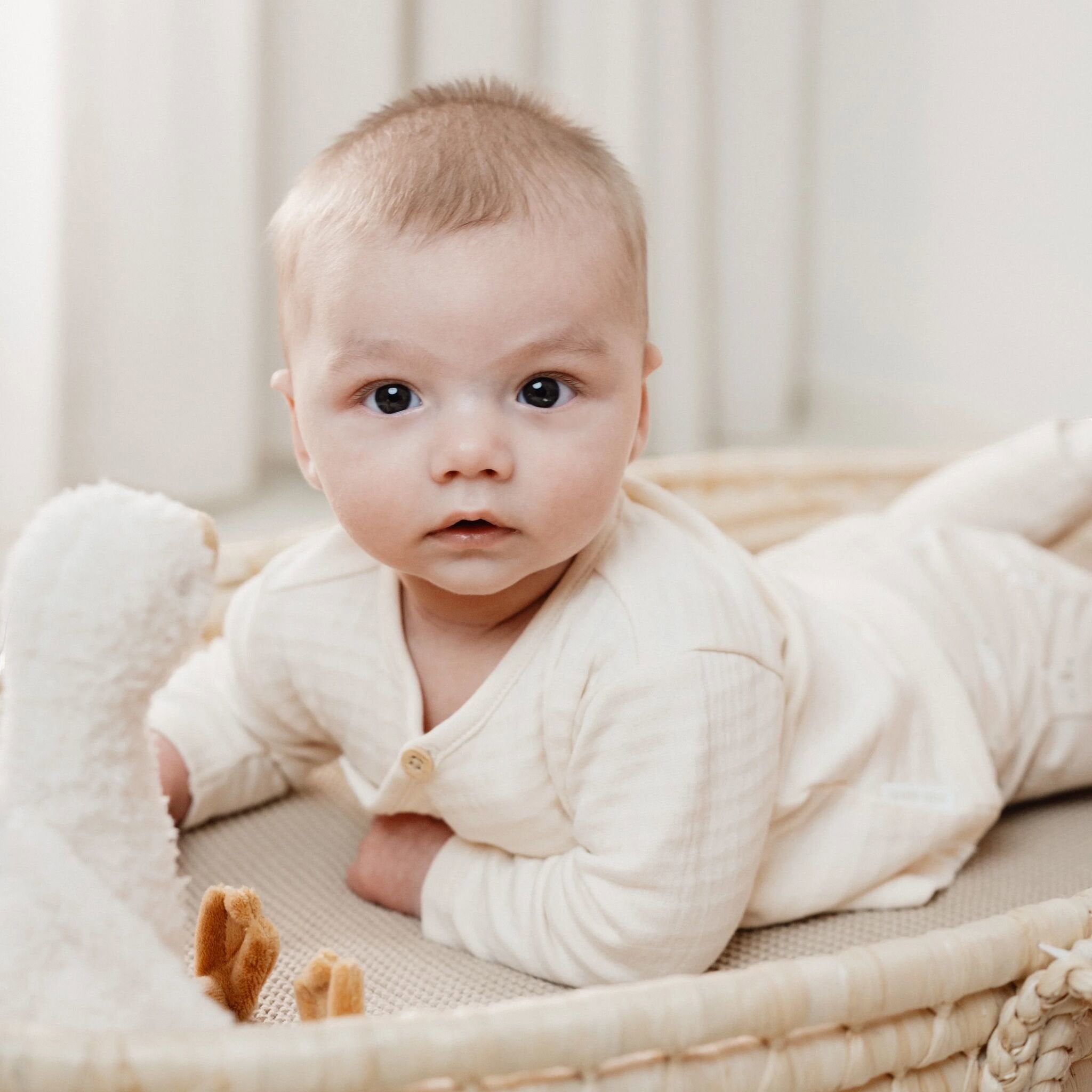 Long-sleeved shirt for baby, beige, CL25291019